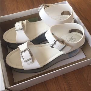 *Genuine* White YRU Qloud Athena Platform Sandals